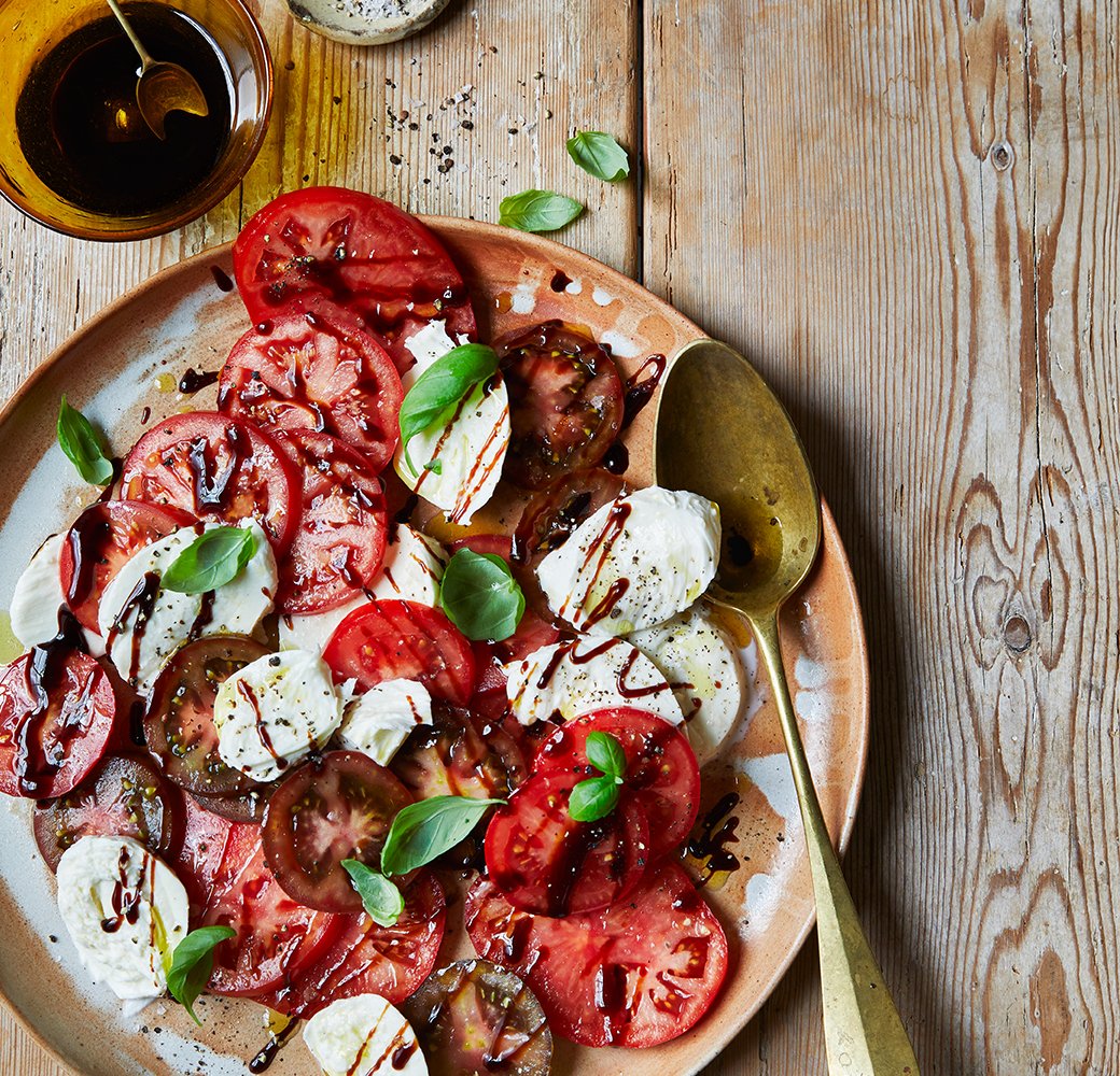 Caprese Salad with Balsamic Reduction – Mazzetti l'Originale UK | Balsamic Vinegar of Modena